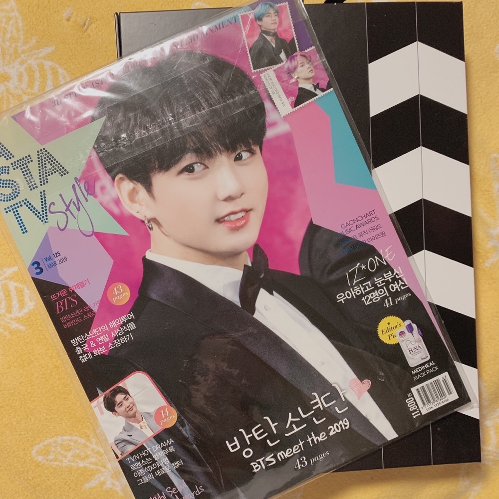 EXCLUSIVE BTS ARMY MEMBERSHIP MERCH